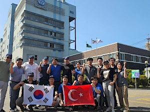 The Birkim sales and marketing team visited the Seoul headquarters and main factory of OHYOUNG Inc. and exchanged experiences and information
